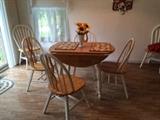 Kitchen Table & Chairs