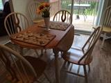 Side view kitchen table and chairs