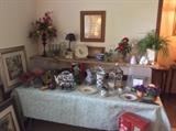 Some of the prettiest Floral arrangements - Blue and White Dishes, Fantastic Art work... great things to decorate your house with and prices that you can resell!