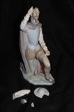 Lladro Don Quixote.. damaged.. only hat is off.  other pieces are not to it!