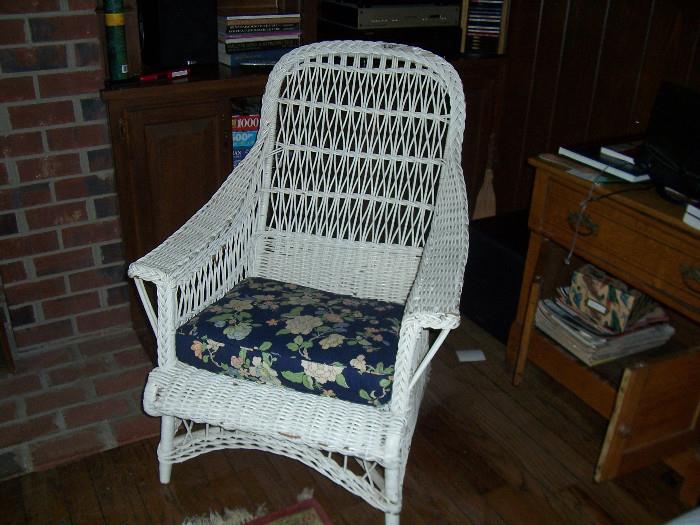 Lots of Wicker Priced to sell. Perfect for Summer Evenings