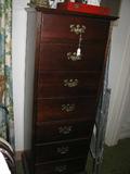CEDAR LINED/ONE DOOR TO LOOK LIKE DRAWERS
