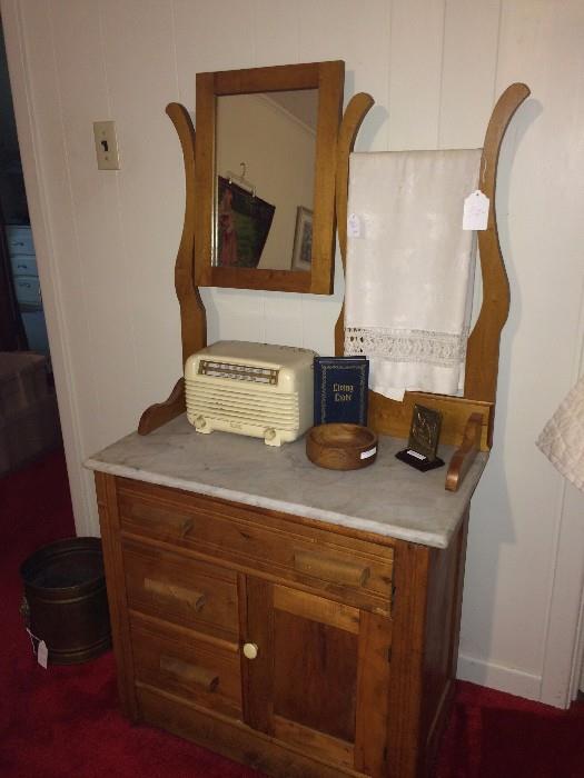   Antique dresser/wash stand; Philco radio