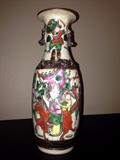Amazing Asian Porcelain Vase!