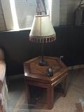 SIDE TABLE AND LAMP