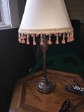 TASSEL LAMP