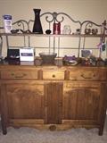 ETHAN ALLEN BUFFET