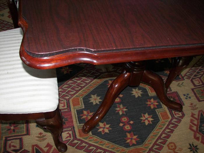 dining table detail