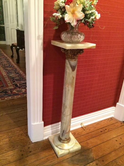                Marble plant stand