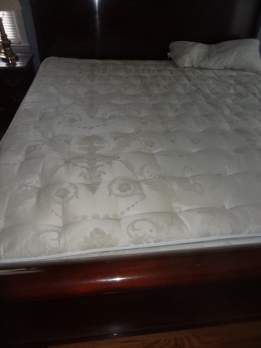 Shiffman Van Gogh Pillow Top King Size mattress & boxspring