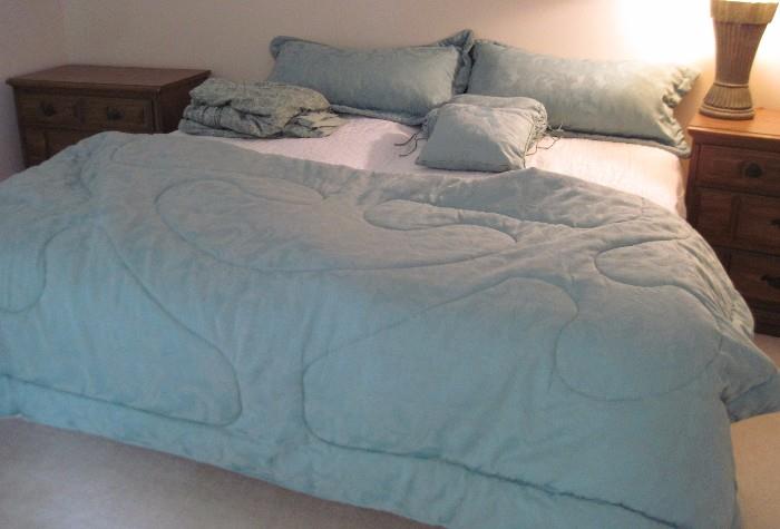 king size bed and bedding