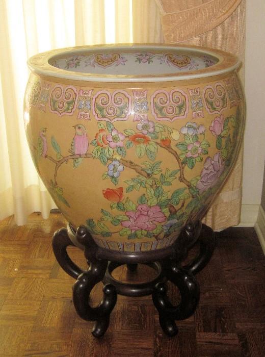 HUGE and beautiful Chinese fish bowl on stand. 22" diameter on top rim. Refer to next photo for interior photo.