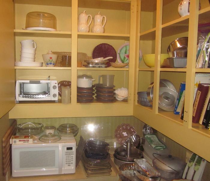 Appliances, cookware, and kitchenware.