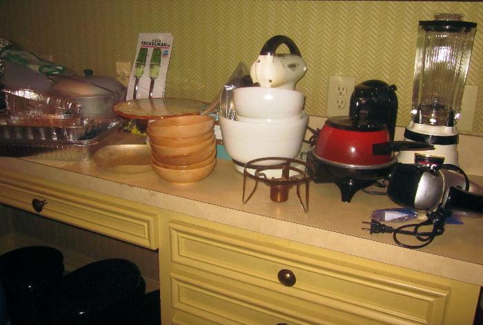 More kitchenware, old Hamilton Beach mixer, miscellaneous kitchen items.