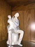 LLADRO (Grandfather and Baby)