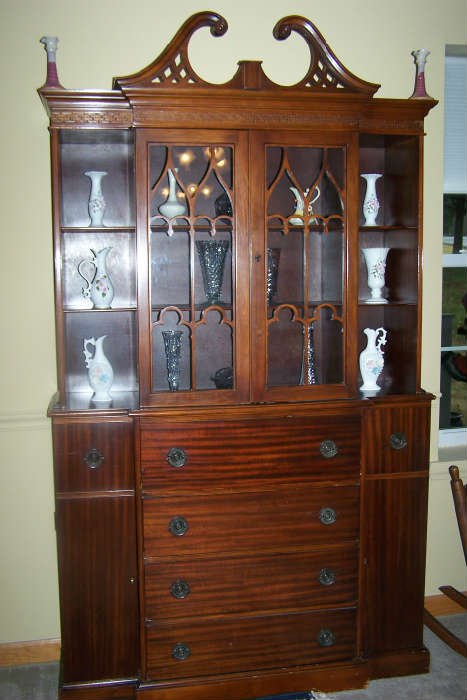 Antique/vintage bookcase/china press.