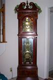 Beautiful Ridgeway brand grandfather clock.