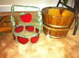 Assorted decorative items.