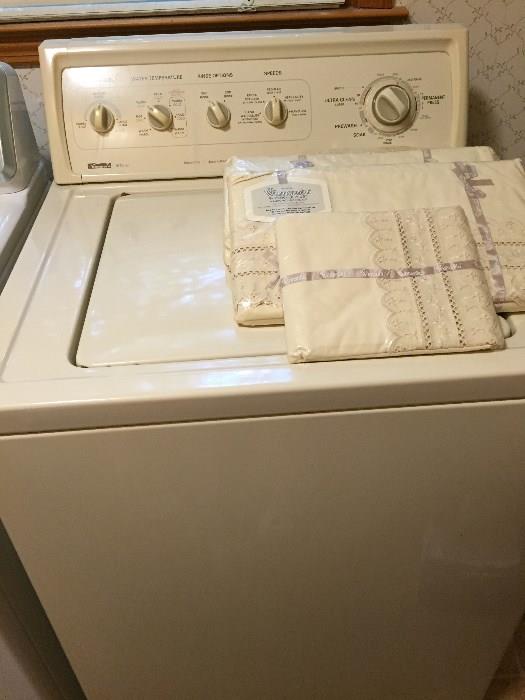 Kenmore 90 Series Clothes Washer
