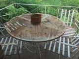 Metal Outdoor furniture.  Its rusty.  
