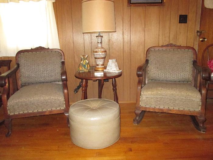 Beautiful 1940s Furniture.  How many of you recognize the vintage ottoman?