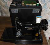 Excellent Featherweight Singer Portable Sewing Machine with Case and Lots of Extras