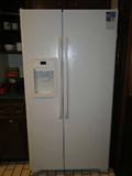 GE Side by Side refrigerator
