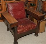 MORRIS CHAIR WITH STORAGE IN ARMS