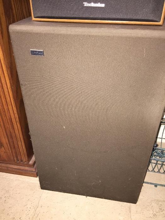 2 sets of vintage speakers