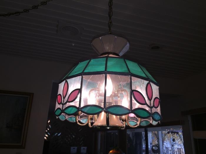 Stained glass tiffany style lamp