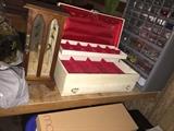 Vintage jewelry box