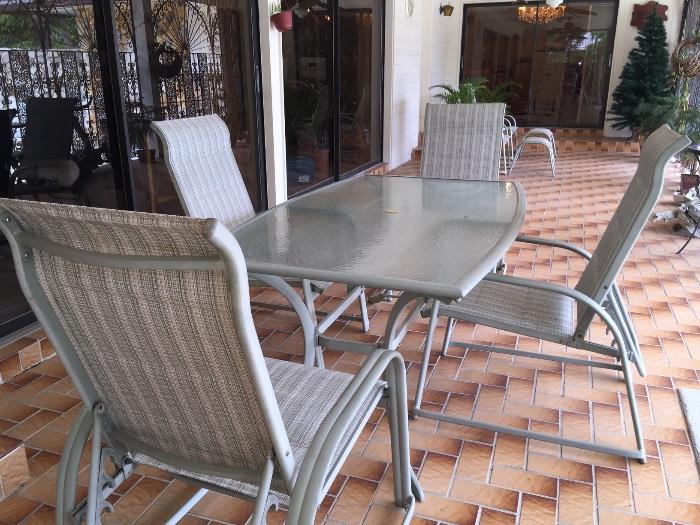 Patio furniture set