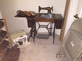 Tredle sewing machine