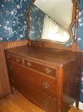 Antique Dresser w/mirror