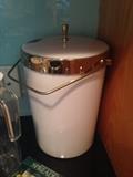MCM ice bucket