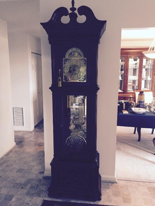 Gorgeous Grandfather clock (Ridgeway)