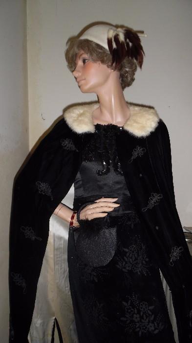 Stylish Mannequin adorned in vintage fashion-perfect for store display!