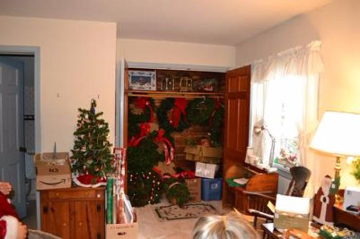 a room dedicated to Christmas