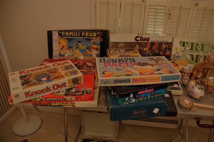 LARGE SELECTION OF TOYS AND GAMES