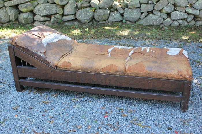 GUSTAV STICKLEY DAYBED, C1910, ORIGINAL FINISH, ORIGINAL CUSHION