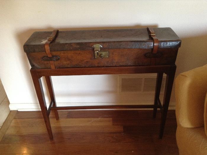 Early Gun Box - See photos of maker and interior on the other photos