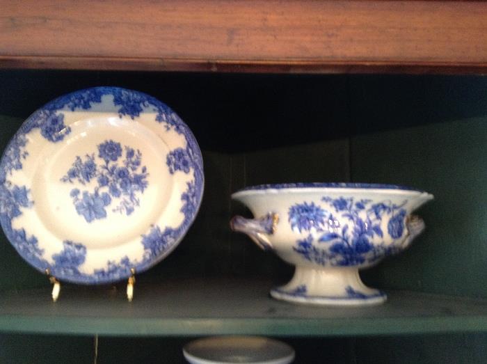 Antique blue & White Bowl and Plate on Stand