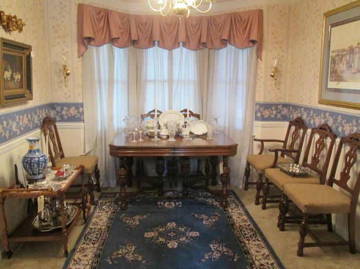 1920's dining table with 6 chairs
