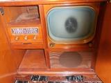 Vintage Non Working TV Radio.Cabinet