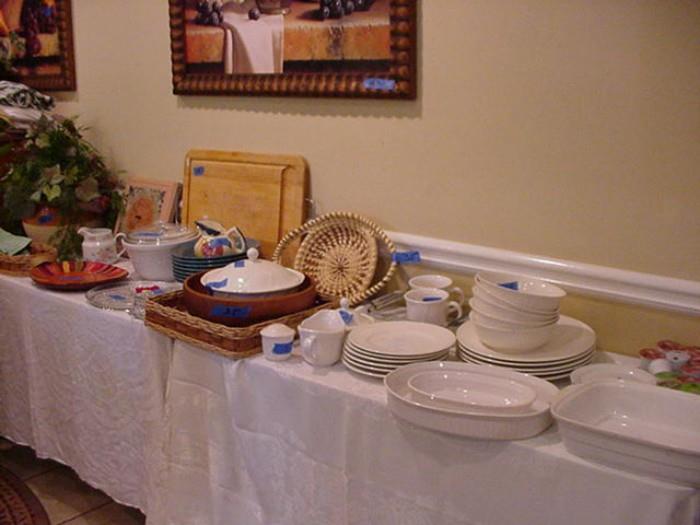 Lots of casual dining ware