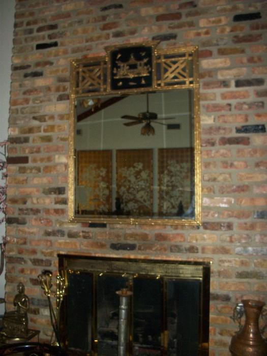 one of five mirrors available--can you see just the tops of those glorious screens?