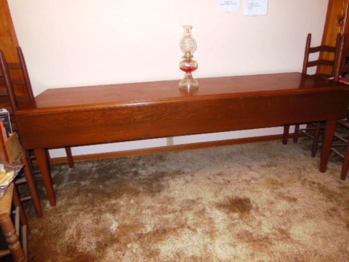 Drop leaf harvest style table - 7.5ft x 2' with leafs down / leafs are 9" each