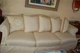 Great Bernhardt sofa with pillows
