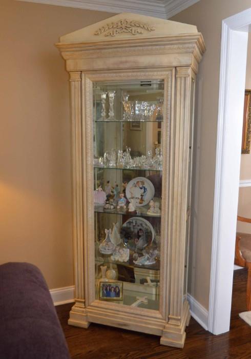 Gorgeous Lighted Display Cabinet with Glass Shelves & Collectibles (Lladro, Swarovski, etc.)