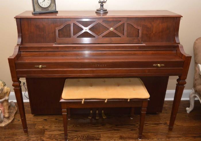 Yamaha Upright Piano with Bench (3 Years Old, Only Played for 6 Months and Tuned Every Year)